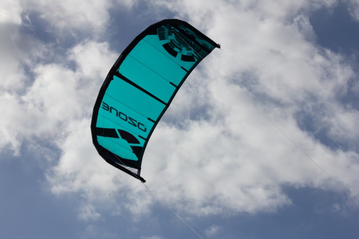 Ozone Enduro V2 We Test Kites.jpg